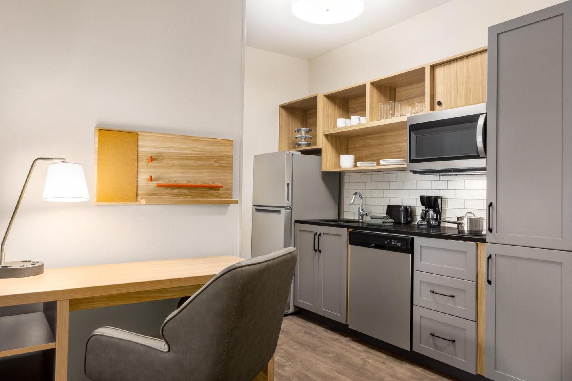 Candlewood Suites Pecos By Ihg المظهر الخارجي الصورة